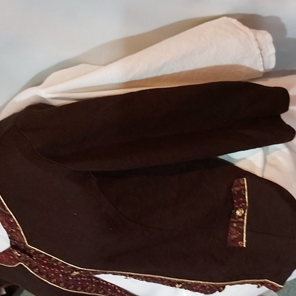 Ladie's long sleeve L button up cardigan - Picture 5 of 7